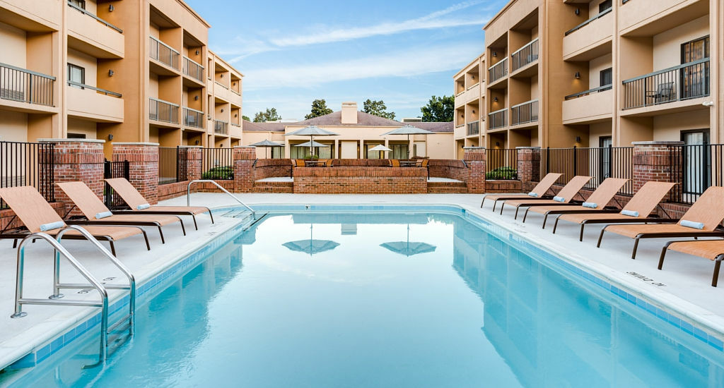 Courtyard By Marriott Raleigh Cary Hotel Exterior photo